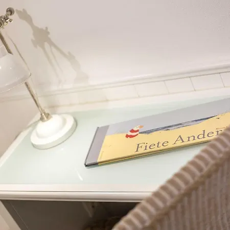 Apartment Christopher App Stronhues